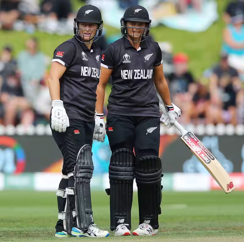 Unchanged New Zealand bat against unchanged South Africa