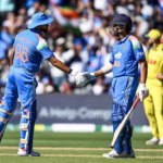 'Woh saatva over daal raha hai!': Rohit's hilarious chat with Shreyas - watch video