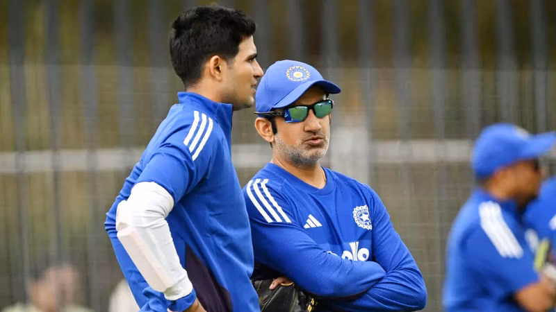 'Can't play together': Gill, Gambhir slammed for 'injustice' in team selection