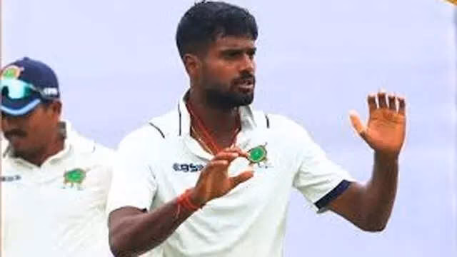 Akash Kumar hits 8 consecutive sixes, smashes fastest first-class 50