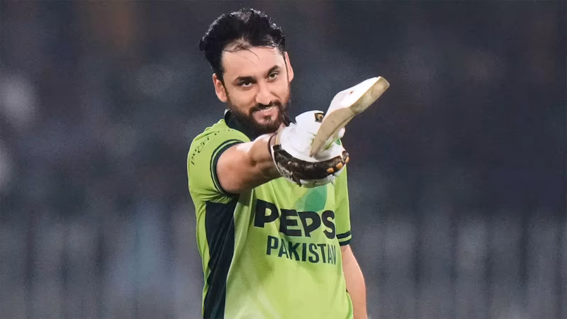 Deadly suicide attack near Rawalpindi, but Pakistan hold nerves to beat Sri Lanka