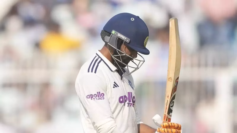 'Can't call ourselves top Test side' - Ex-cricketers hit out after defeat in Kolkata