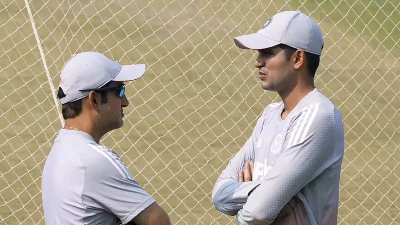 'Sab darr ke khel rahe hain': Kaif hits out after 93 all out; slams team management