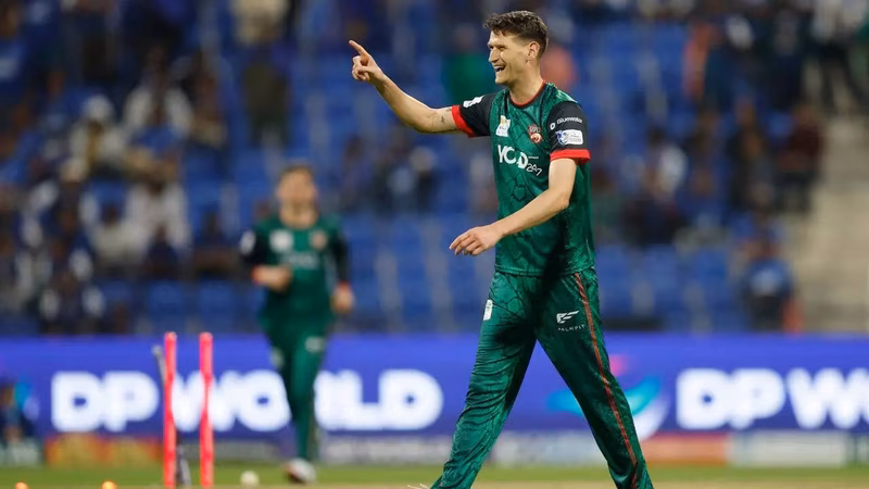 ILT20: Desert Vipers edge MI Emirates in nail-biter, continue unbeaten run