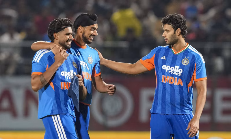 3rd T20I: Seamers wreak havoc; India thrash SA by 7wickets to go 2-1 up