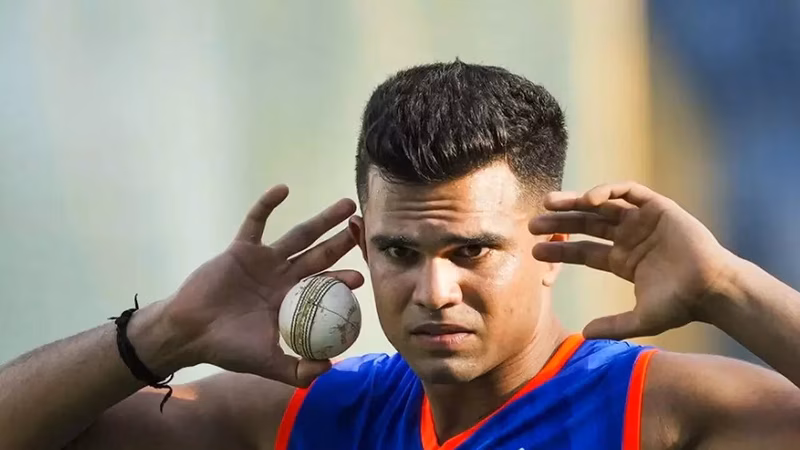 Big call, poor returns: Arjun Tendulkar's opening move backfires