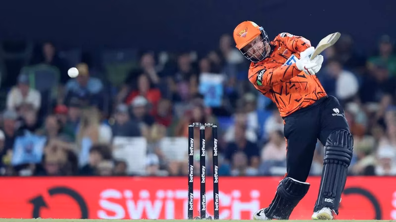 6,6,6,4,6,6: Bairstow turns beast mode on as Maharaj endures costliest SA20 over