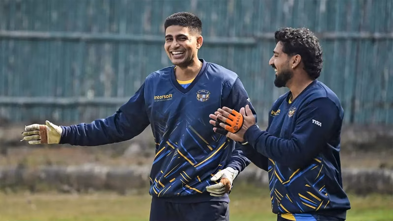 Vijay Hazare Trophy: Shubman Gill returns to action, but stay remains brief