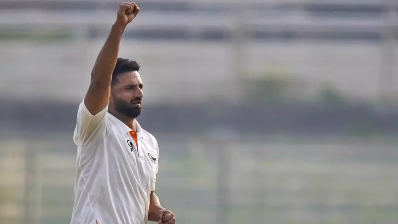 Miracle at No. 8: Auqib Nabi pulls off unthinkable for J&K at VHT