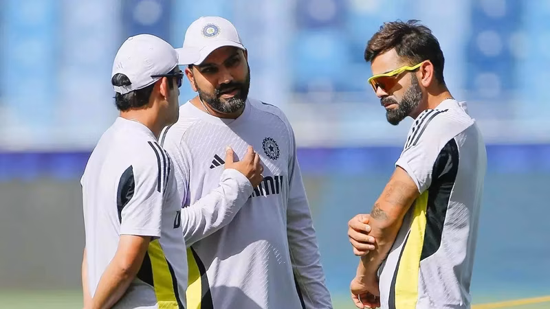 Interesting transition phase in Indian cricket... between Gambhir and senior players: Graeme Smith